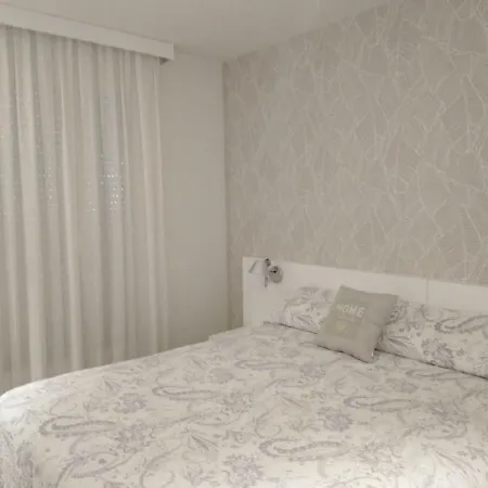 Atico Primera Line Apartment *